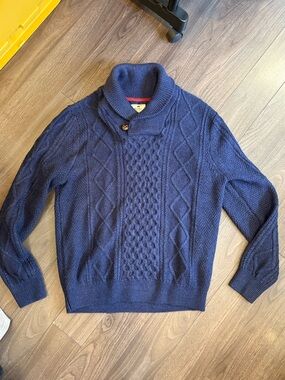 Cable Knit Sweater - Navy